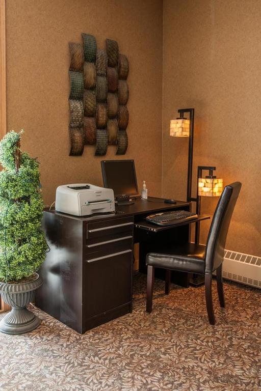 Deer Lake Motel Экстерьер фото